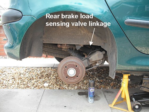 Phil's Workbench: Peugeot 206 rear brake load sensing valve linkage